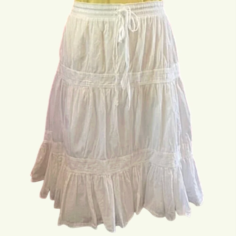 Theory White Skirt Lined  Size Small - Picture 4 of 9